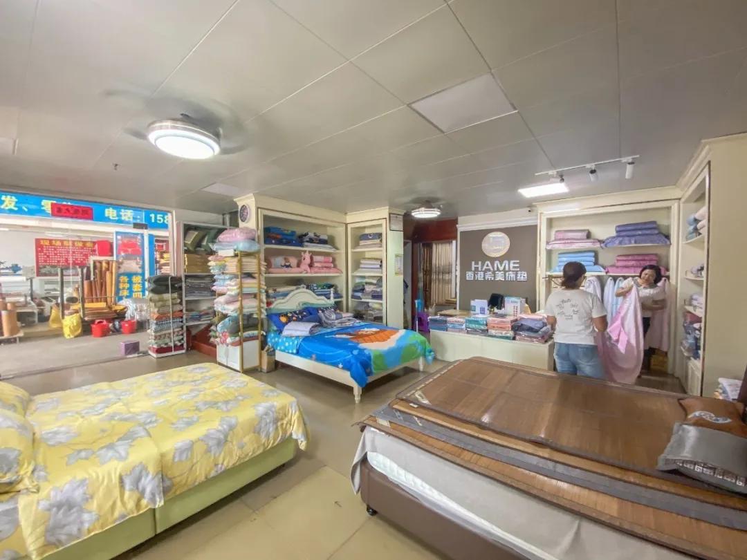 霞山外贸纺织城、服装城618狂欢节，消费满58元抽奖，100%中奖