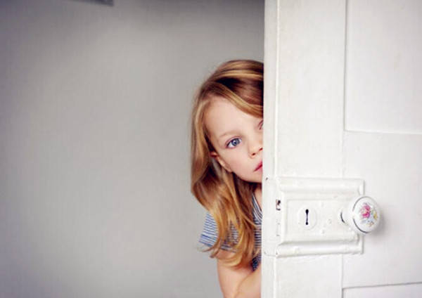 孩子胆小懦弱被欺负如何教,孩子胆小总是被小朋友欺负怎么办