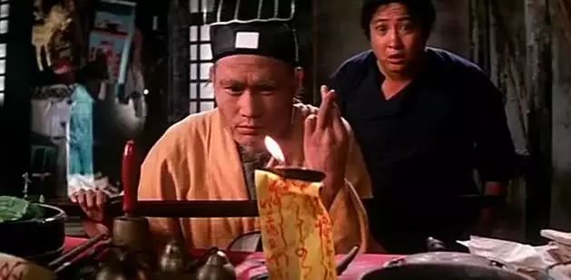 老电影茅山道士捉鬼,现实中真正茅山道士捉鬼电影视频