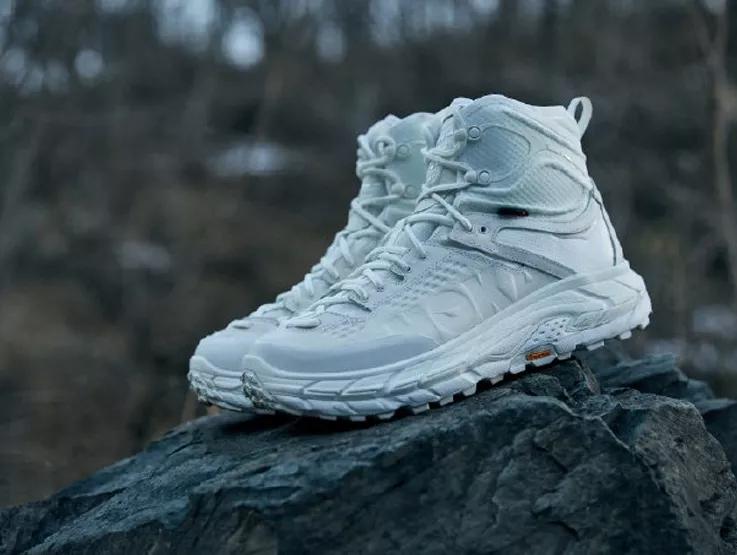 即将发售的圣诞球鞋,乔哥战靴