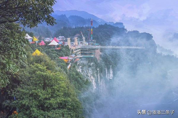 重庆奥陶纪主题乐园真实视频,重庆玻璃栈道奥陶纪