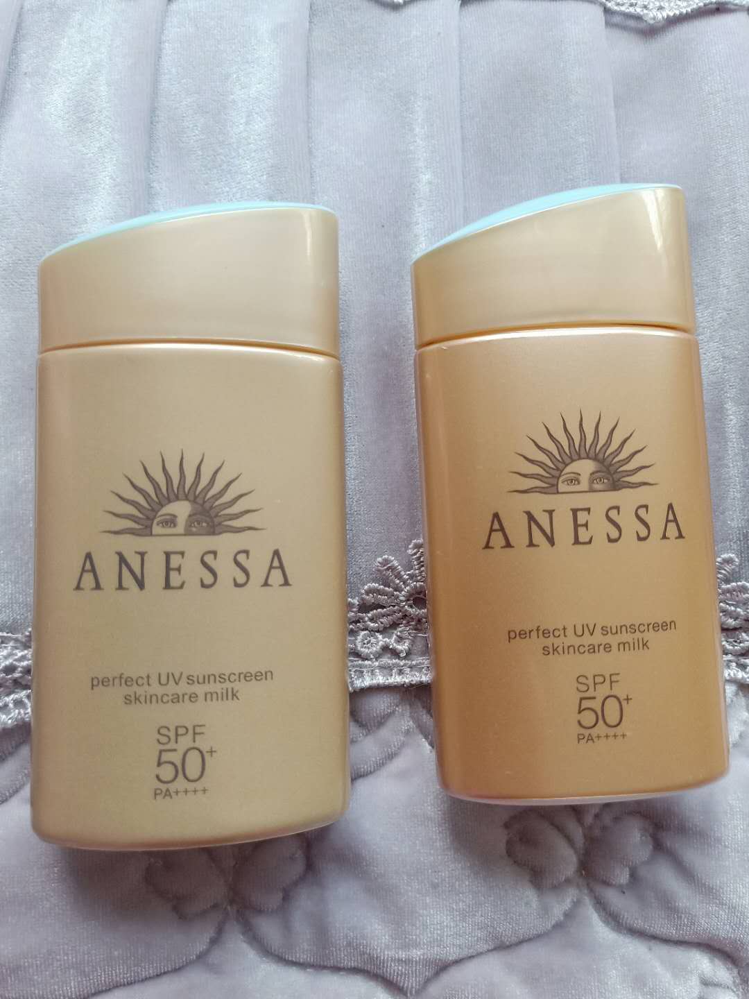 粉金版安耐晒真假对比,安耐晒正品假品对比