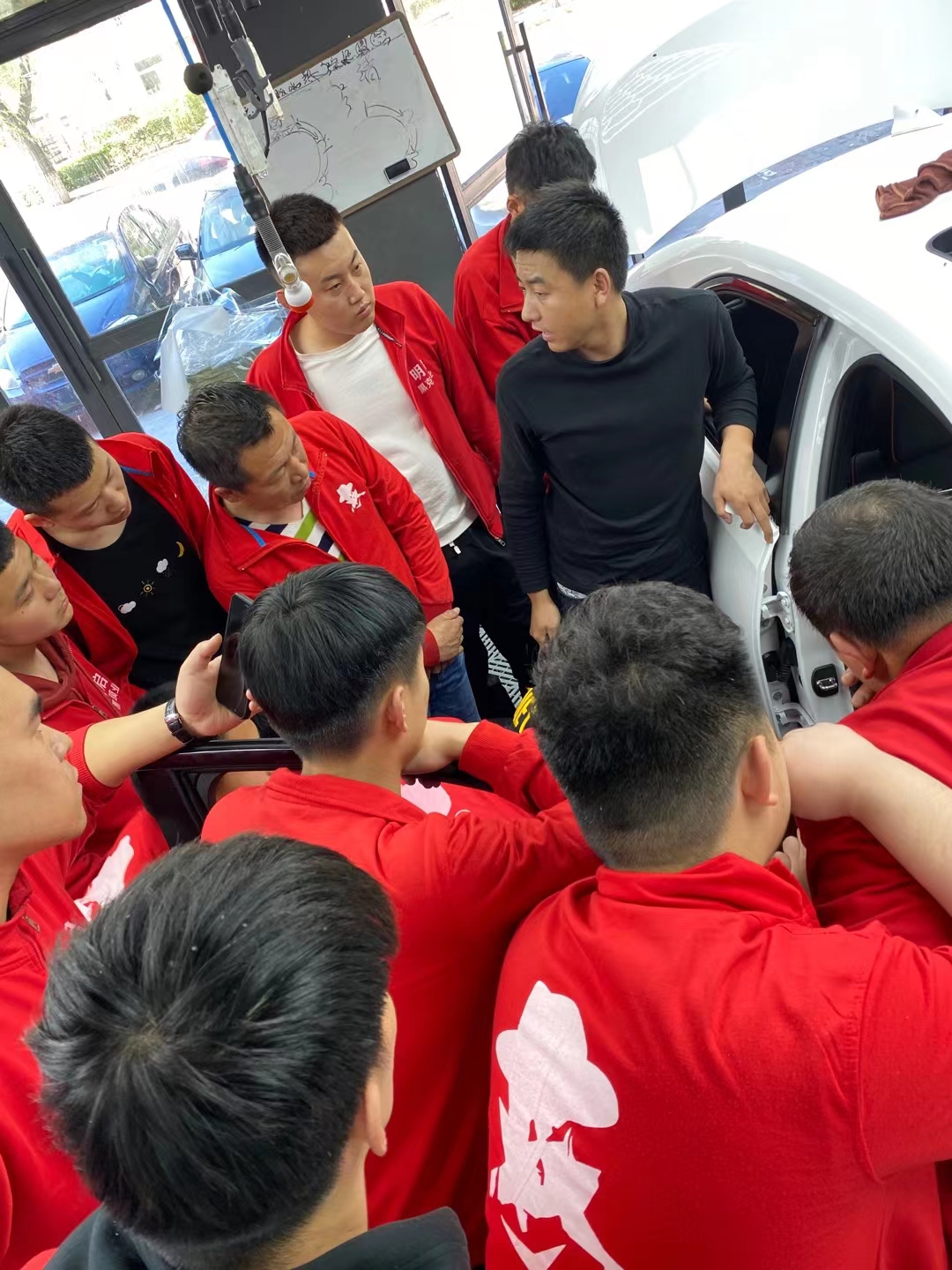 膜界汽车改色贴膜,改色膜贴膜技巧和方法