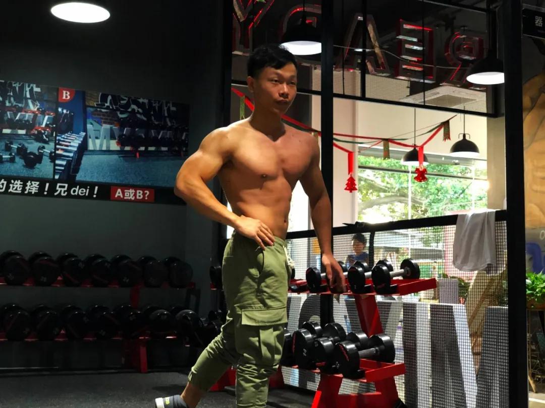 不可多得的科学健身教程胸部训练,新手健身从胸部开始练