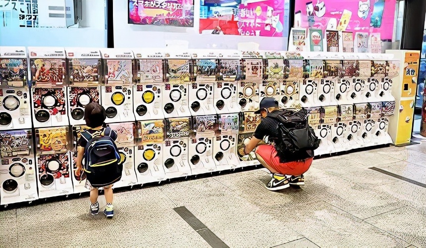 在义乌做电商适合做什么类目,年轻人喜欢的义乌小商品