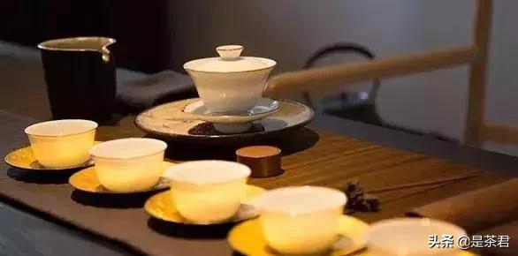 茶客入门必买茶具,泡茶茶具的选购指导