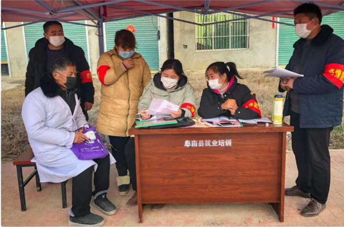 哪有什么岁月静好只有人负重前行,哪有岁月静好不过是有人负重前行