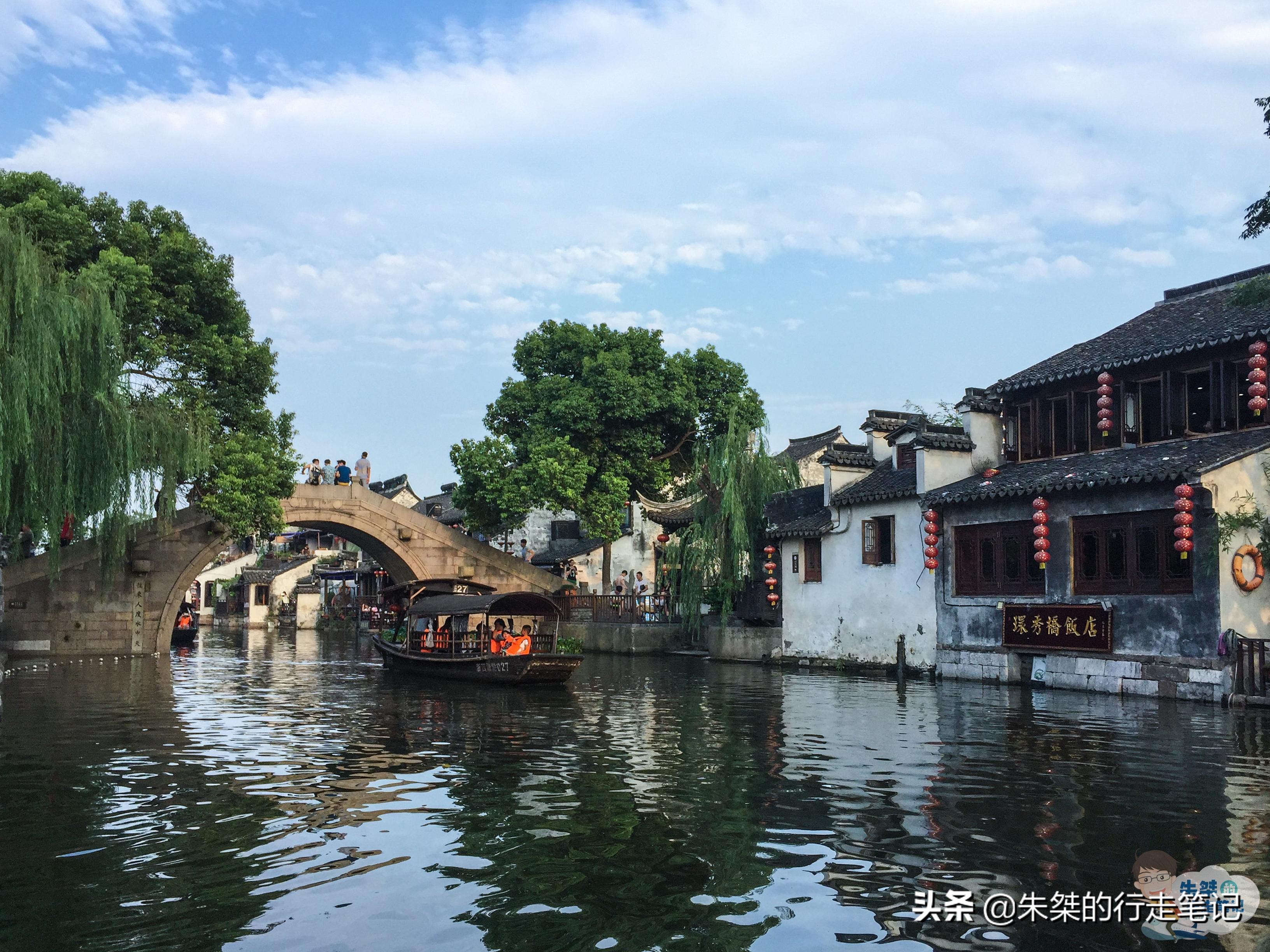 都说“梦里西塘”，为什么去过的人不推荐晚上游古镇，而推荐早上