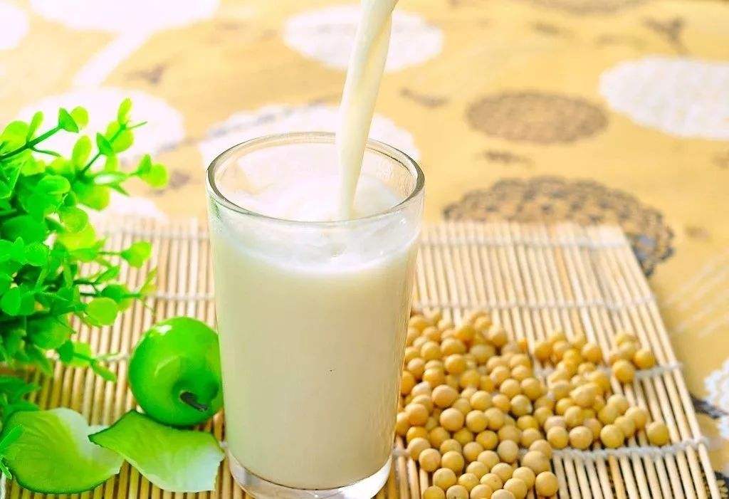 服用黄体酮皮肤变好还是变差,这些天然黄体酮让你越吃越年轻