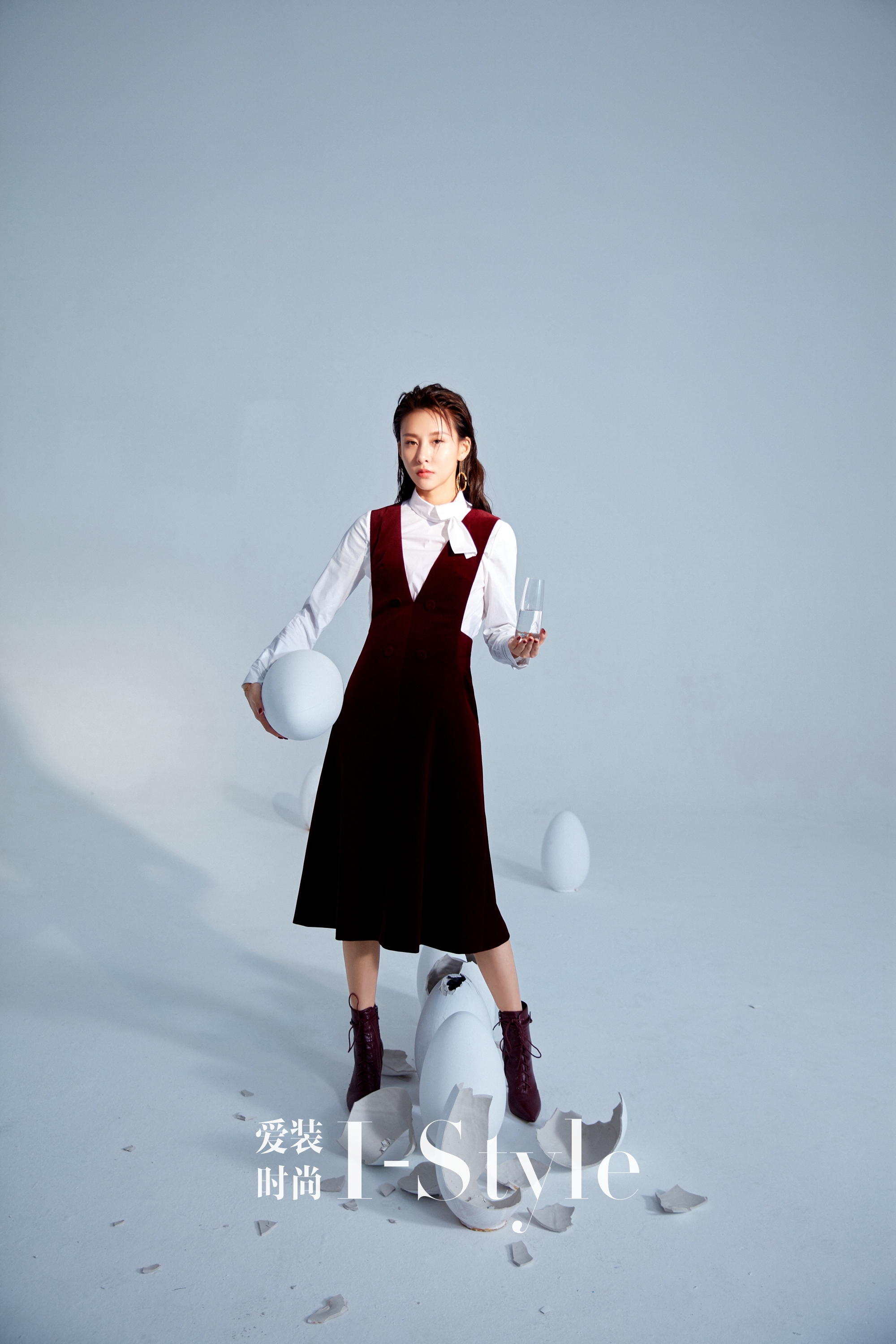 贾清穿衣搭配图,贾青穿复古连衣裙