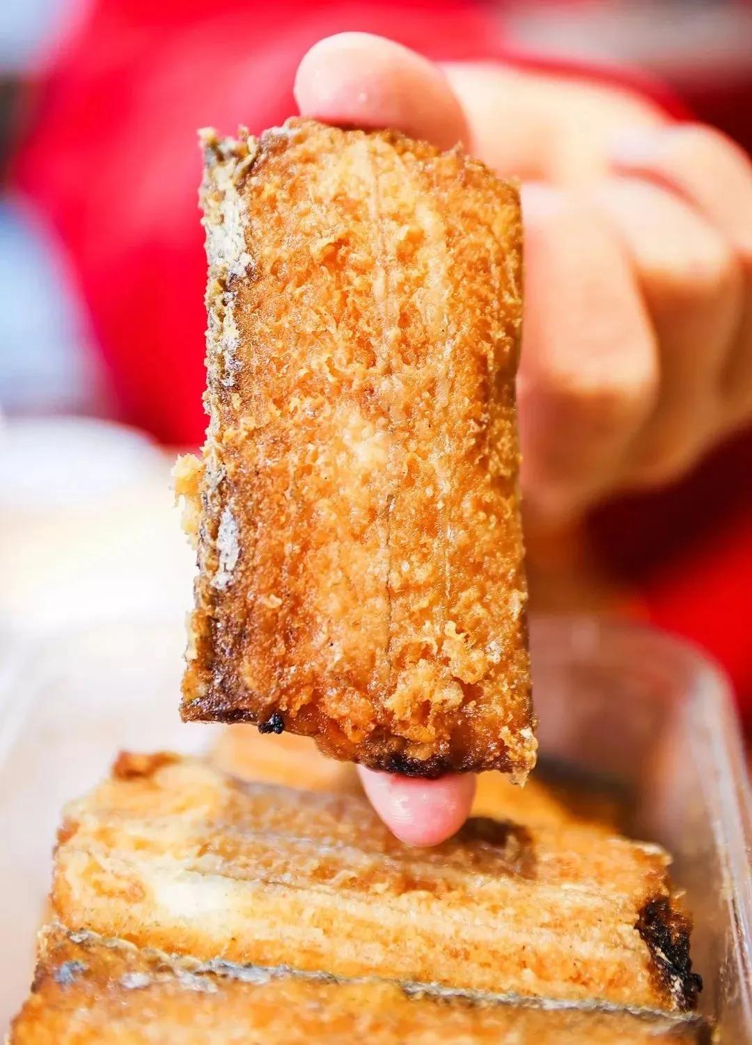 带鱼为什么成为中国最平民的海鲜,真正深海里的带鱼