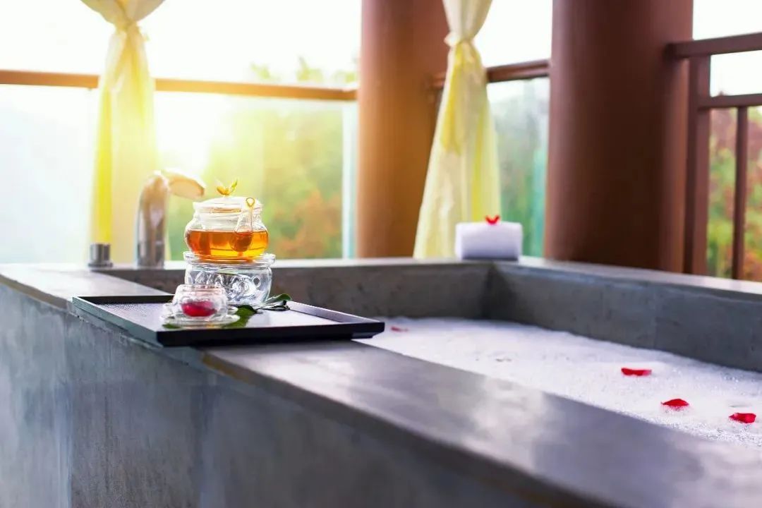 节假日该给女朋友家准备点什么,周末要给女朋友带什么