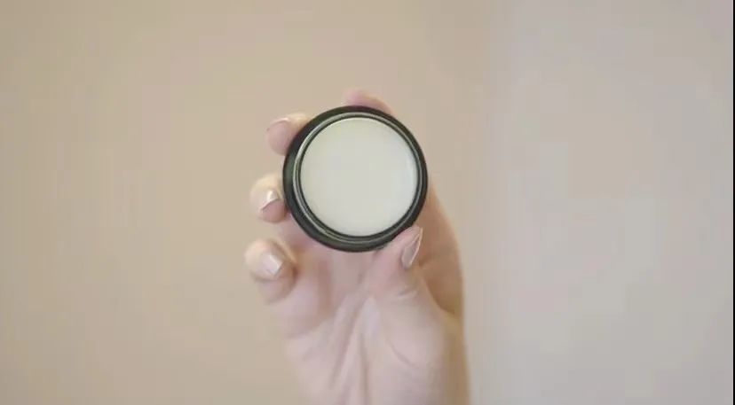 适合长期涂的润唇膏,适合长期涂的润唇膏推荐