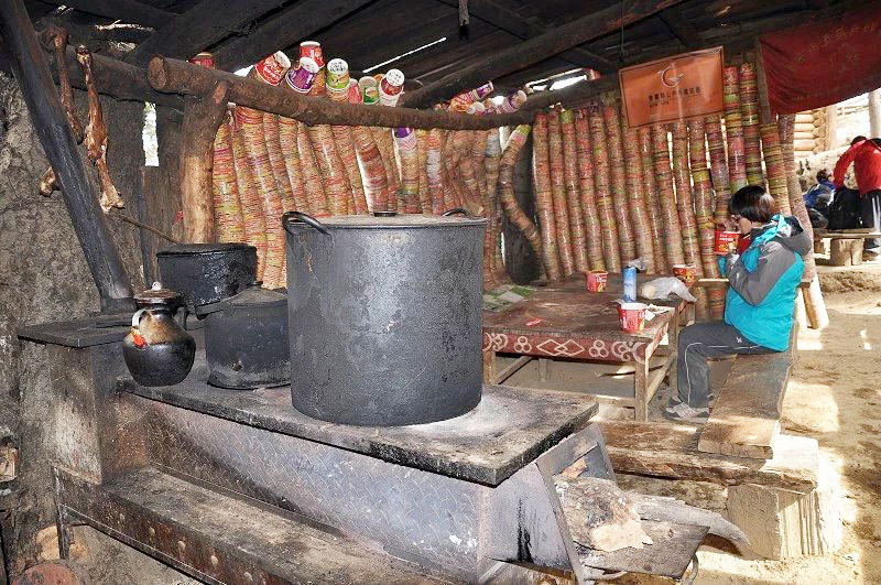 雪山脚下的雨崩村徒步,雨崩村徒步之旅