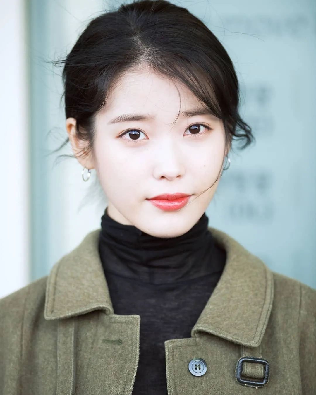 塌鼻子女生怎样打扮才好看,塌鼻子该怎么打扮