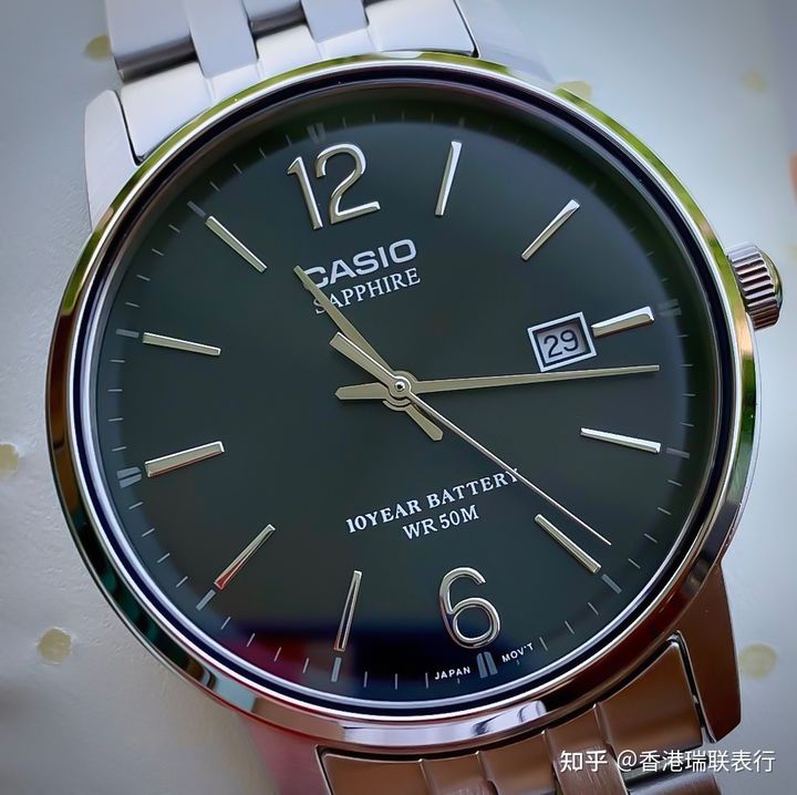 知乎高赞:有哪些值得选购的小众极简表款?