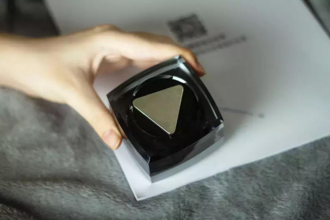 鸡屎、僵尸、磁铁，你见识过这些奇葩面膜吗？