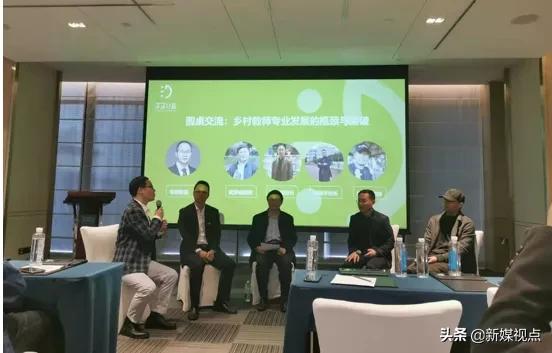 相识应为有缘人,不信春风唤不回