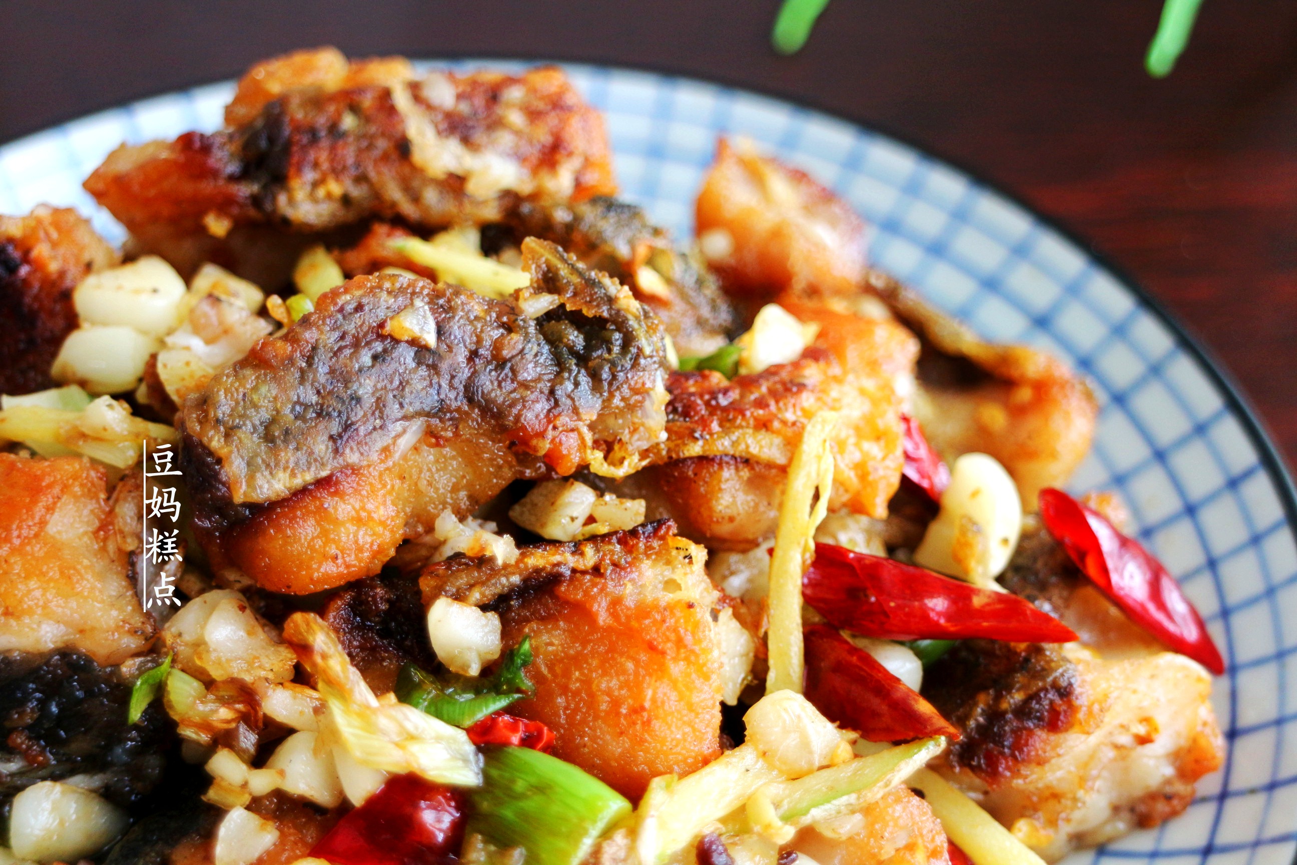 煎鱼块怎么煎又省油,怎样煎鱼块才能入味