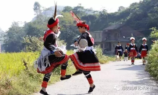 云南不同民族之间民俗的差异性,介绍一种云南少数民族的风俗文化