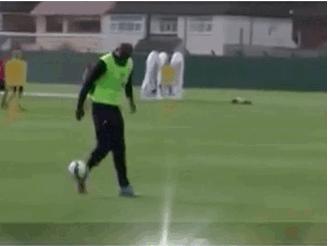 巴洛特利重回国家队,巴神巴洛特利算不算超巨