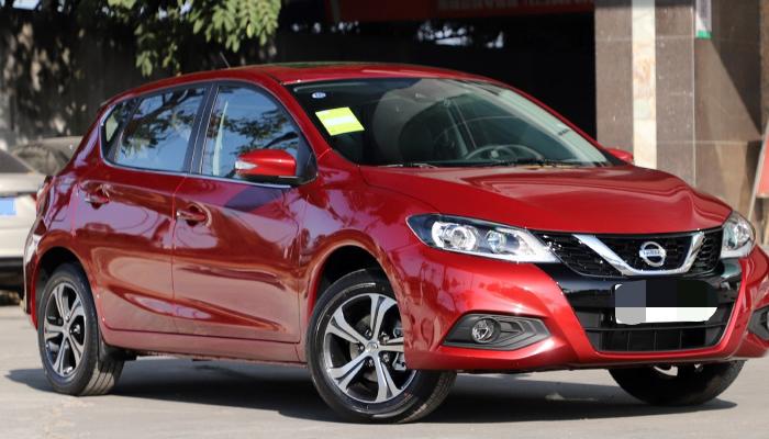 和飞度同级别的两厢车,性价比高的日系车飞度