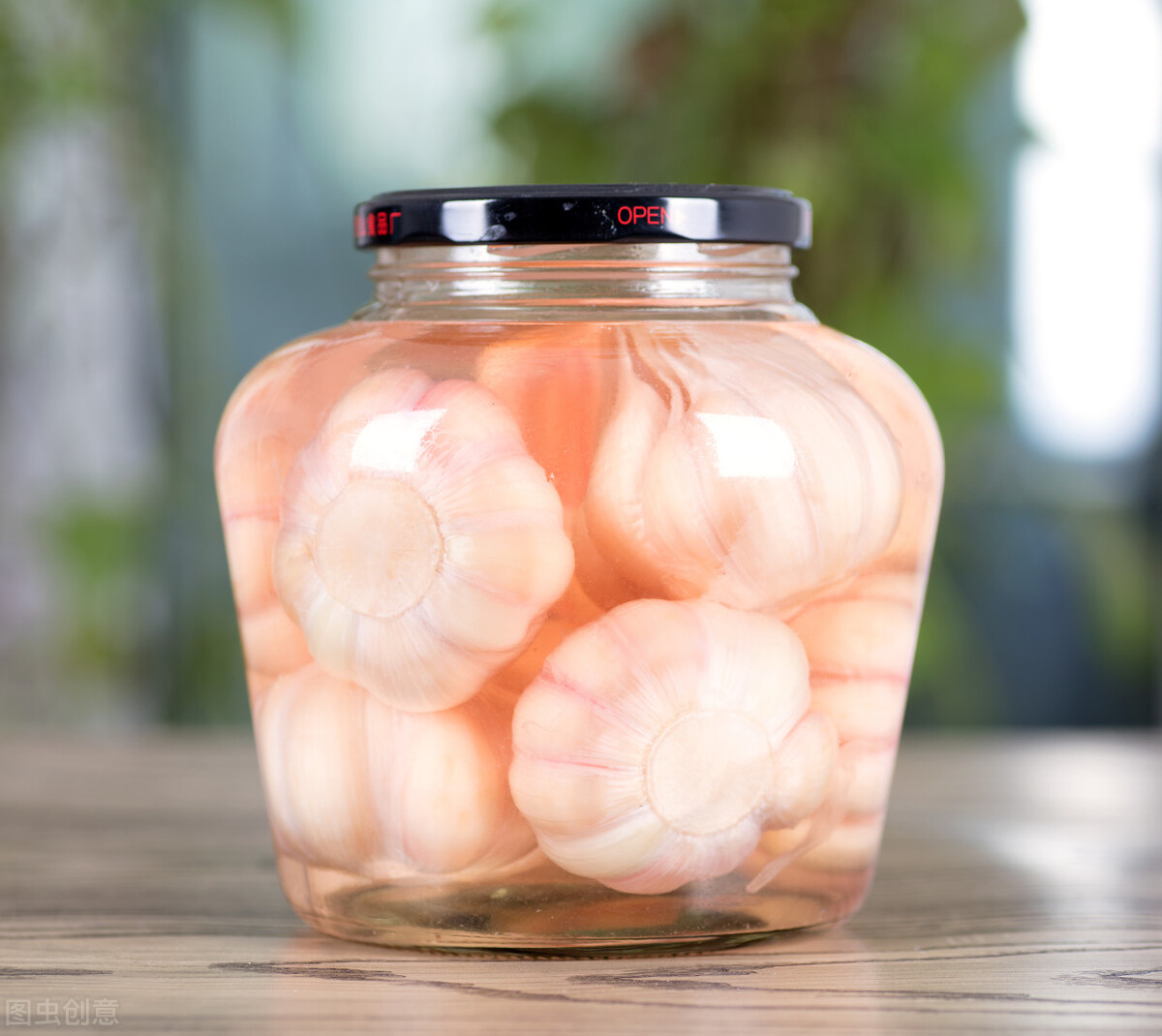 雪碧糖醋蒜怎么腌放的时间长,腌糖蒜加雪碧和不加雪碧哪个好吃