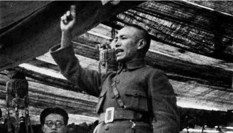 建国后，妇科医生劝*颖超邓**生娃，*颖超邓**思索后，为何说算了吧？