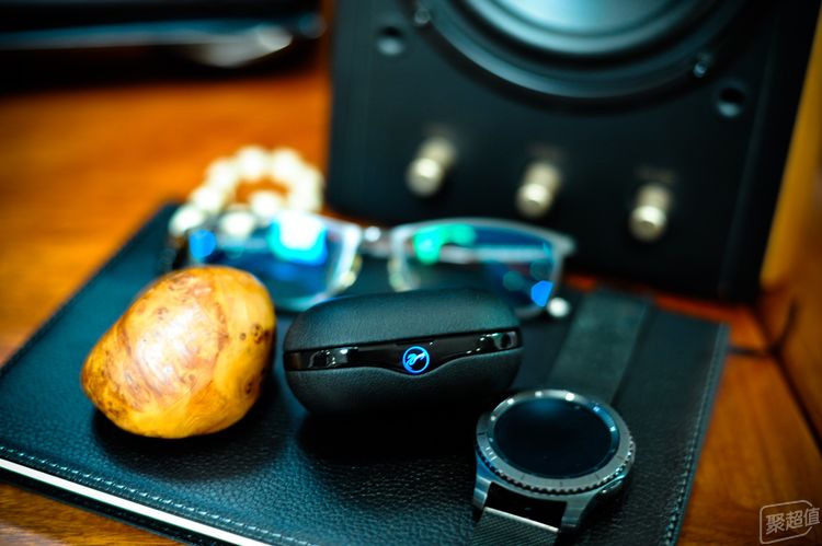 惠威aw-76真无线蓝牙耳机评测,惠威蓝牙耳机aw-73使用评测