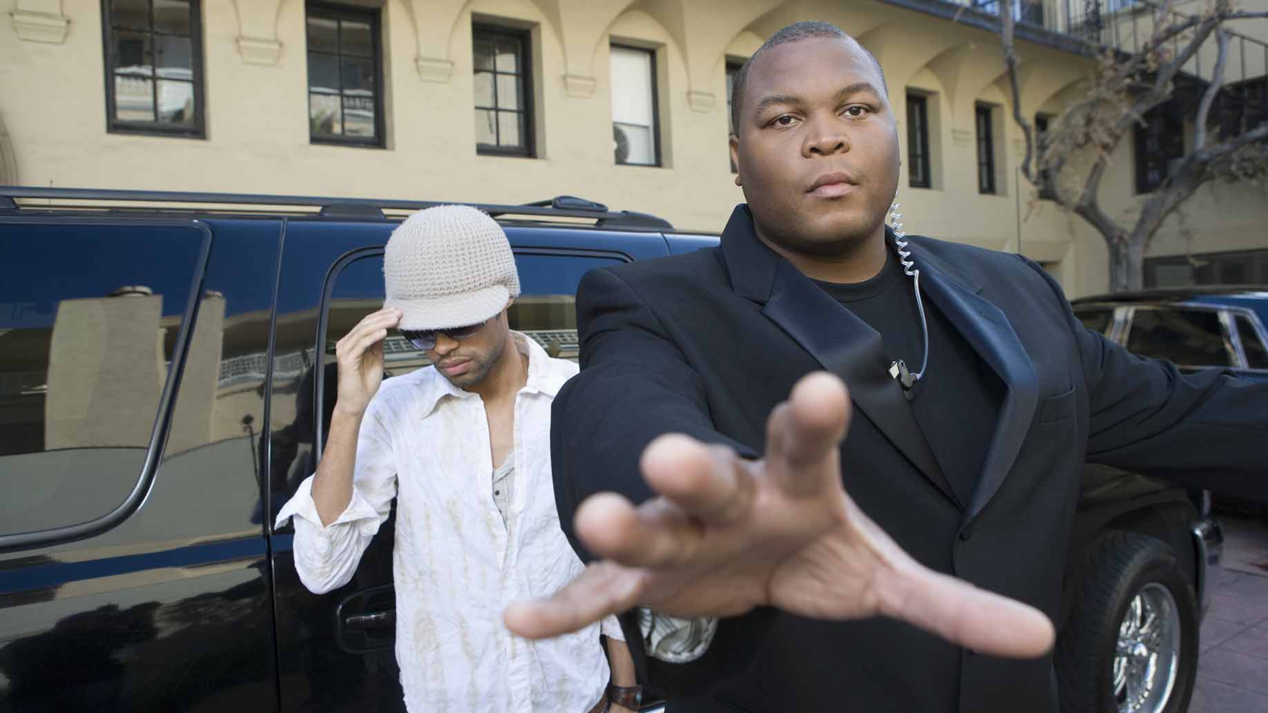 明星保镖要哪些条件才行,明星职业保镖