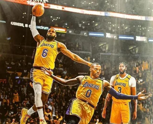 下赛季NBA上缴奢侈税前十球队一览,勇士超1.8亿美元