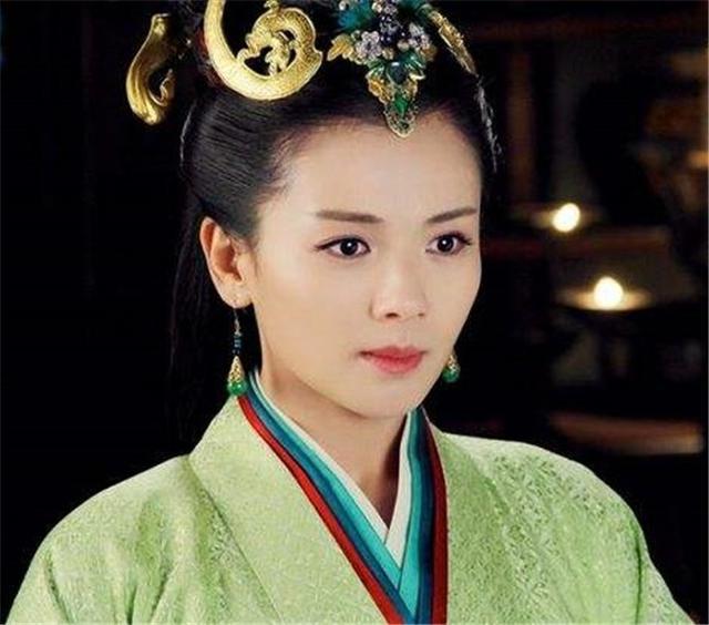 芈月传中芈月分析,芈月传秦王对芈月发脾气