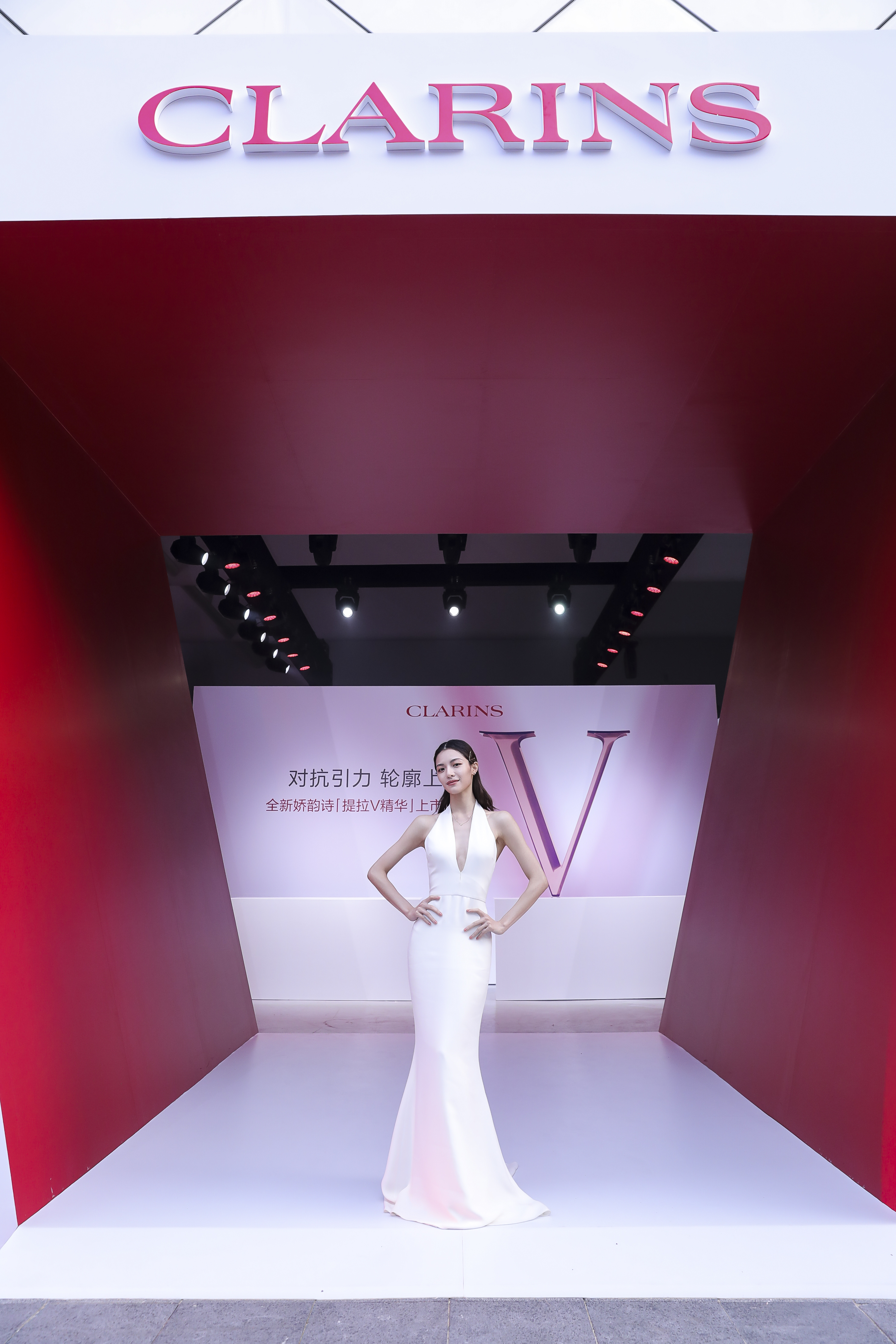 娇韵诗小瓷瓶钟楚曦,娇韵诗钟楚曦迪丽热巴