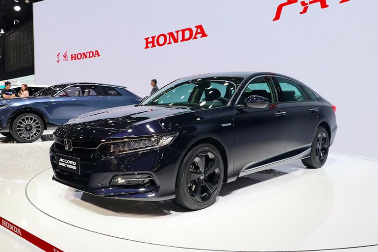 与f1齐名的汽车赛事,最耐开的三款神车雅阁