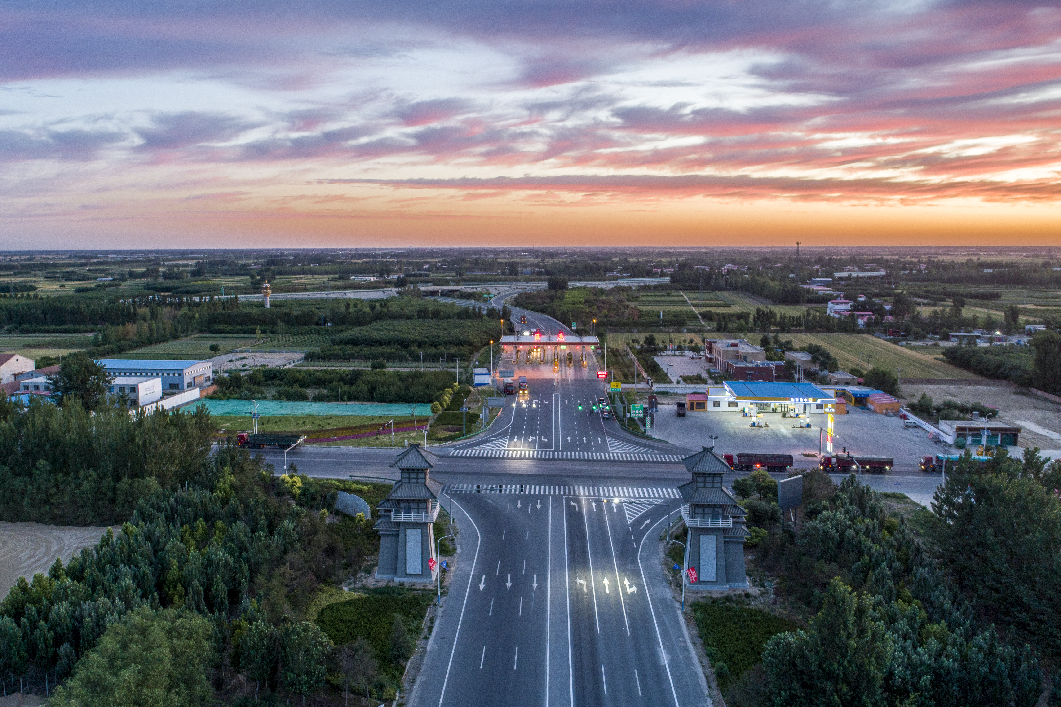 千年古郡，鹿鸣花香，这个“两节”云上精彩