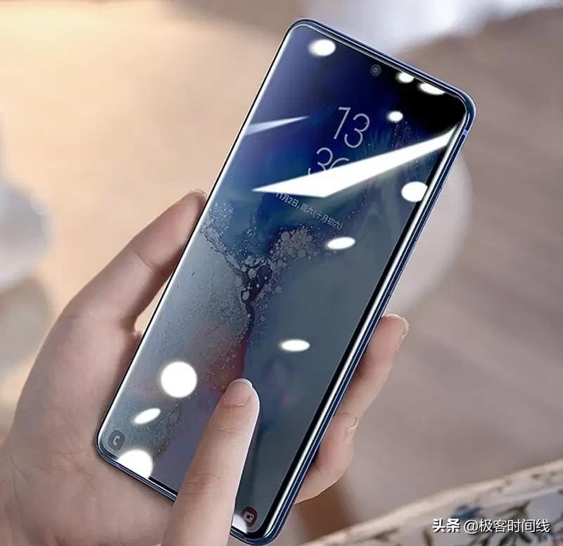 三星s21ultra水凝膜,三星s20贴水凝膜还是钢化膜