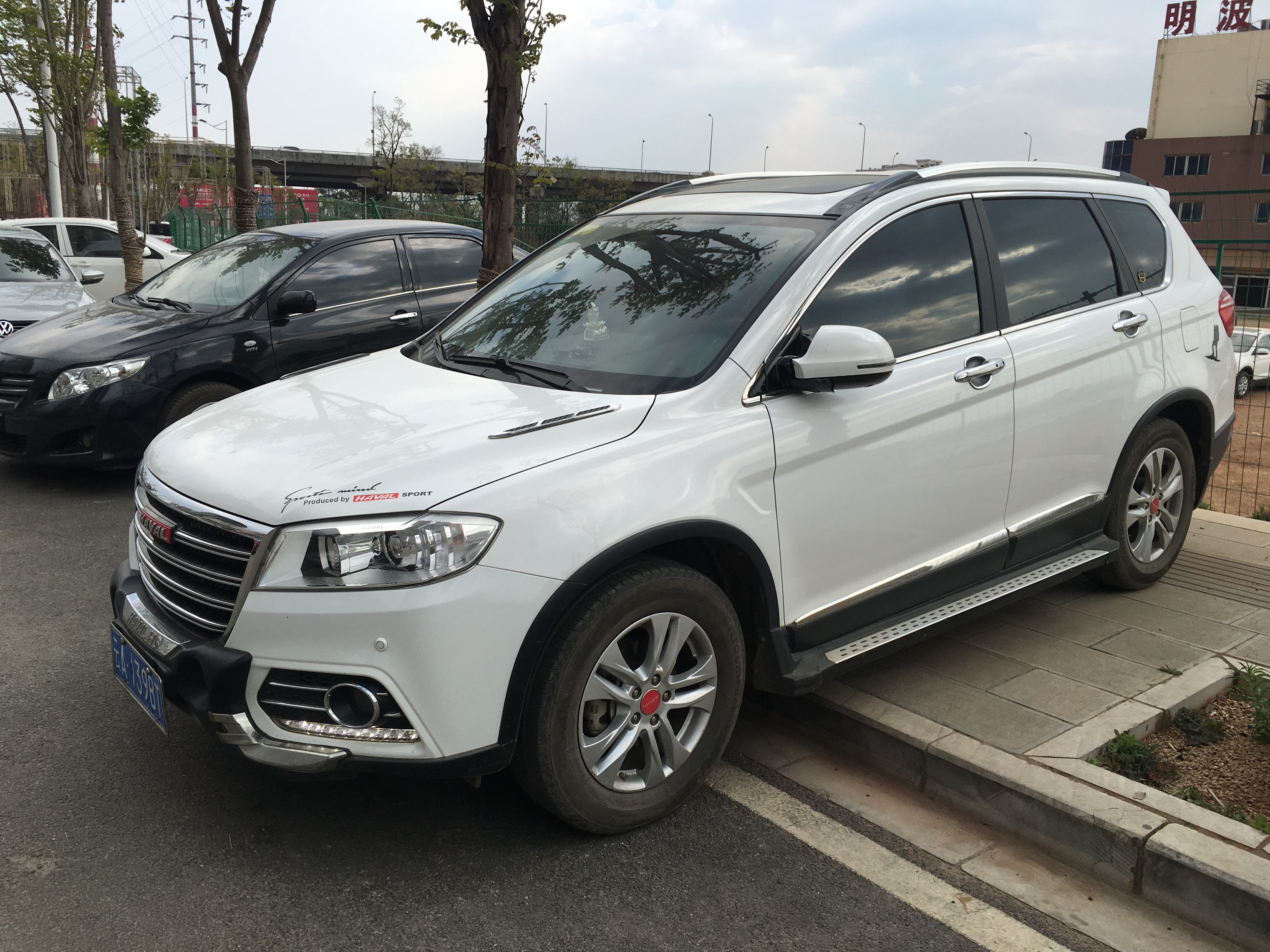 哈弗h6第二代自动冠军版真正体验,我的第一辆车是国产还是合资车