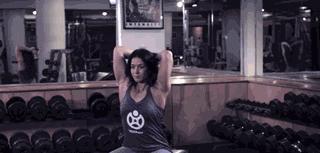 哑铃手臂肌肉锻炼详细计划,如何在家练习手臂肌肉