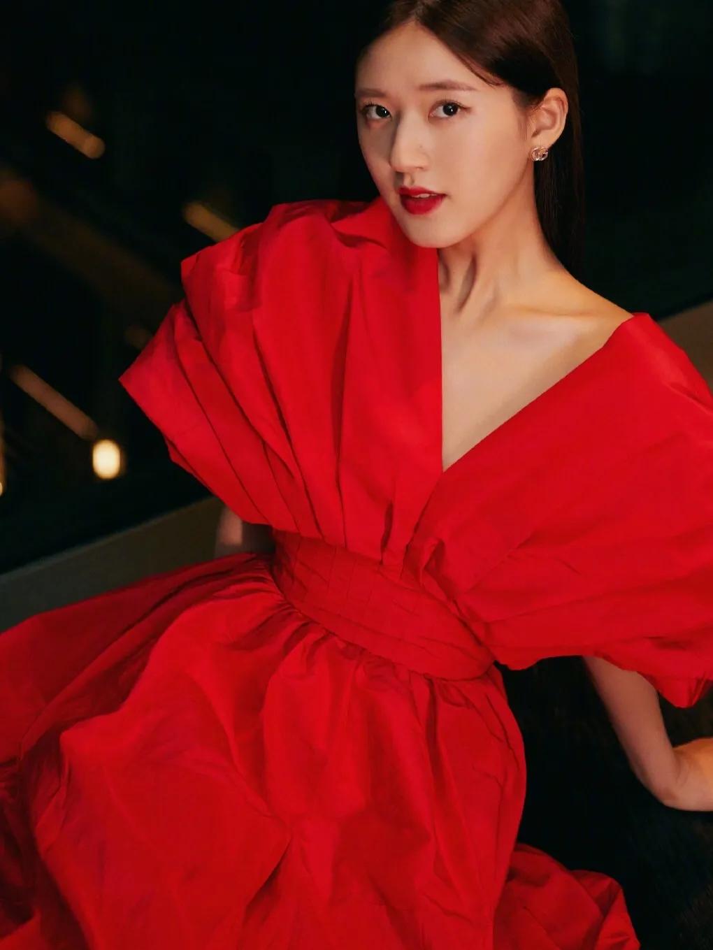 夏天再也不怕被晒黑了,为什么夏天晒黑冬天也捂不白