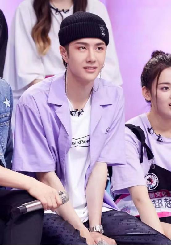 如何追星才是正确的,怎么做到受人欢迎并得到尊重