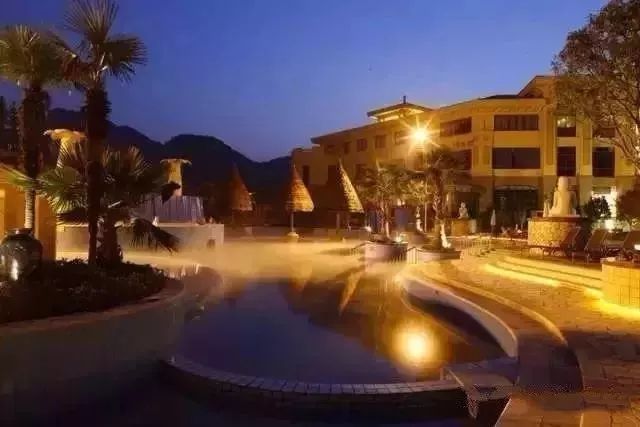 去泡温泉下雨,冬天下雨适合泡温泉吗