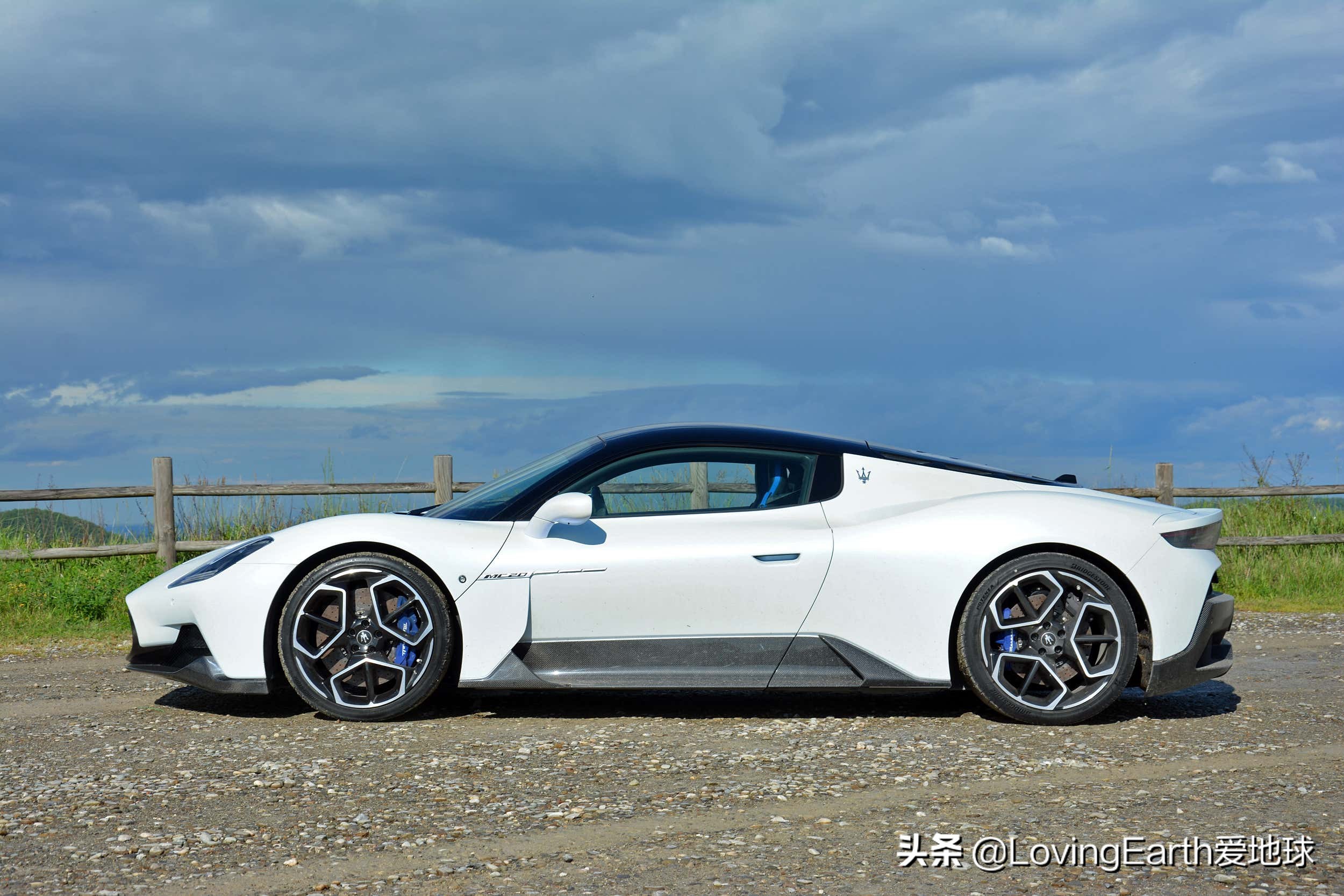 售价210万元玛莎拉蒂mc20全球首发,玛莎拉蒂mc20到底有多强