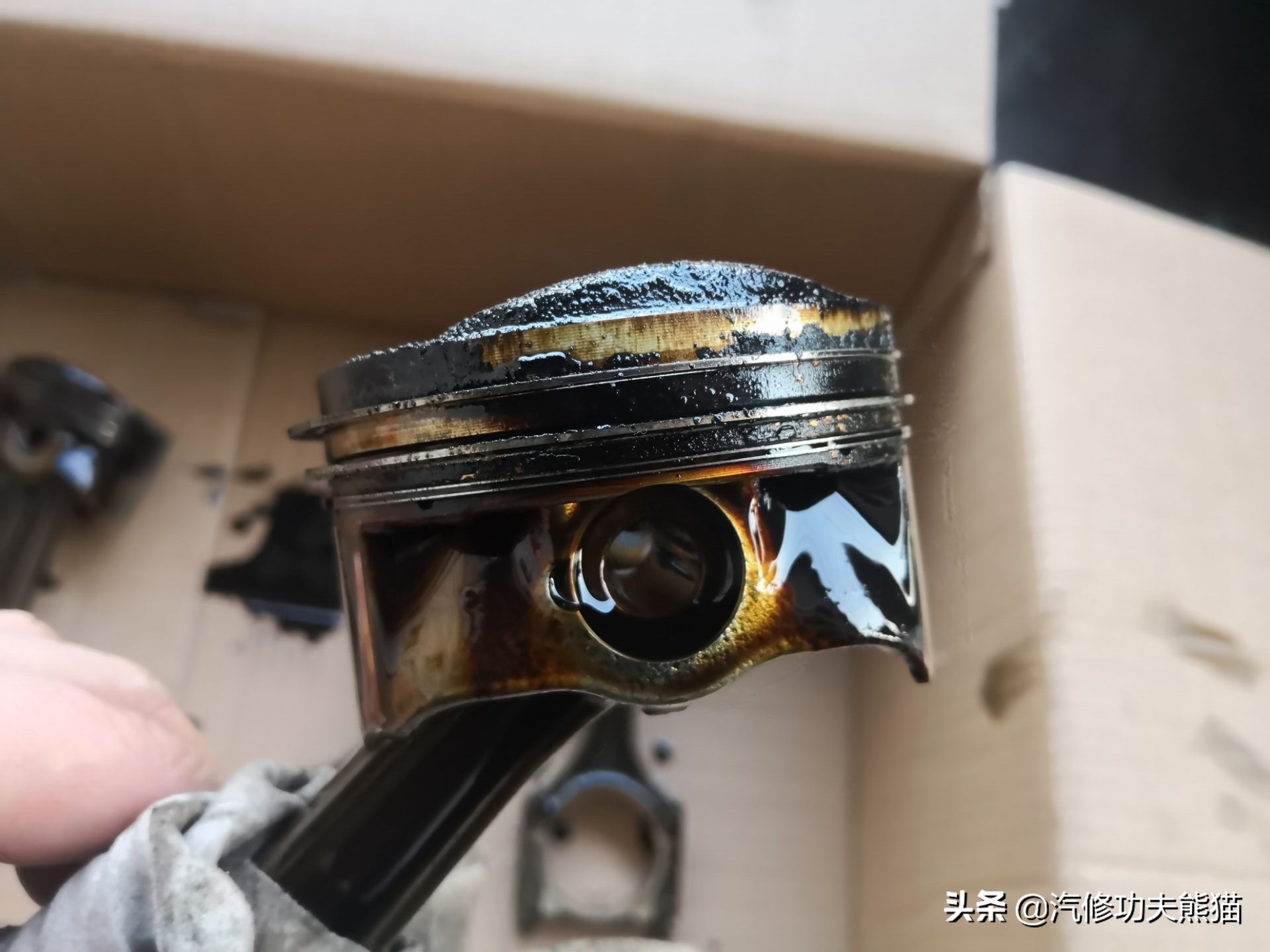 途观1.8t发动机烧机油维修多少钱,途观1.8t烧机油彻底解决