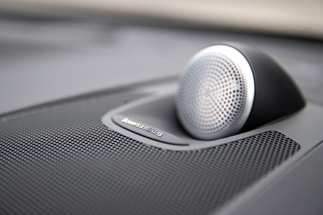 沃尔沃XC60安全测评,沃尔沃suvxc90和xc60选哪个