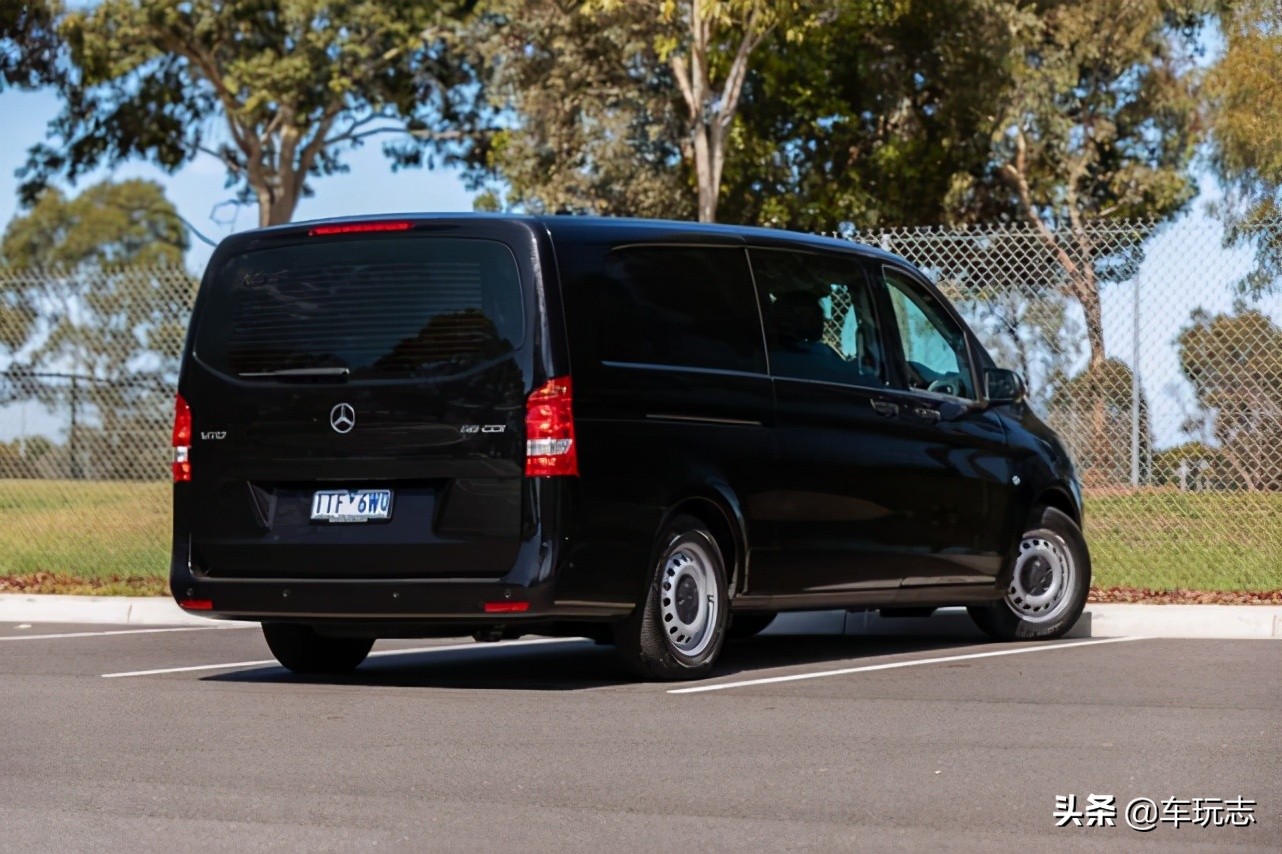 奔驰威霆2022款新车都有哪些改动,奔驰七座商务2021款威霆v级报价