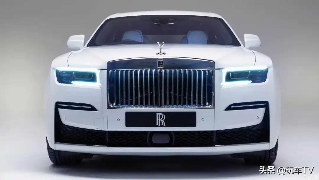 科技爆棚和极致简约奔驰和劳斯莱斯在想啥?