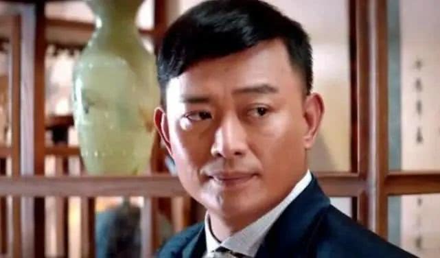 赵薇出演小燕子火到什么程度,赵薇演还珠阴差阳错一炮而红