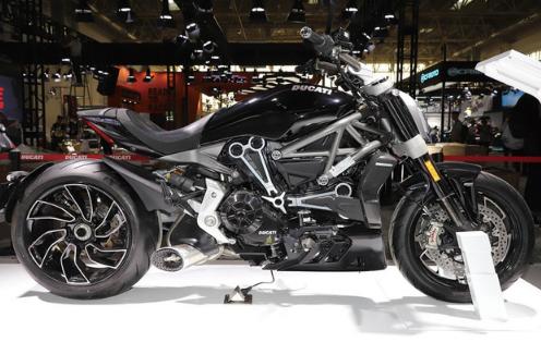 比奔驰S还贵的摩托车是什么样？带你走进2019北京摩托车展