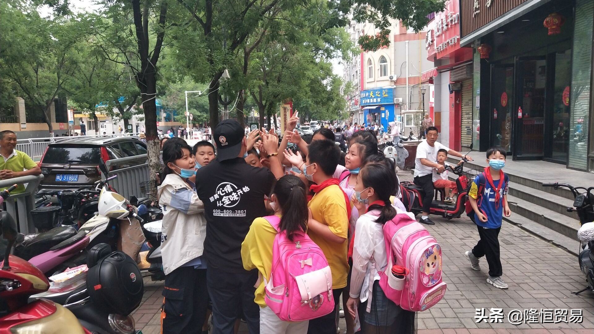 中药奶茶加盟10大品牌加盟费明细,如何开一家高人气的奶茶加盟店