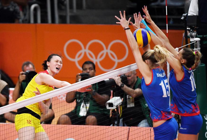 郎平回忆1984年中国女排夺冠,里约奥运会女排夺冠纪录片郎平